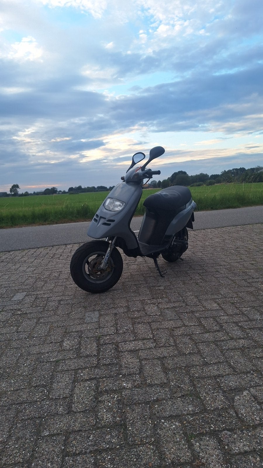 Piaggio thypoon 70cc stage 6, Ophalen of Verzenden, Zo goed als nieuw, Tweetakt