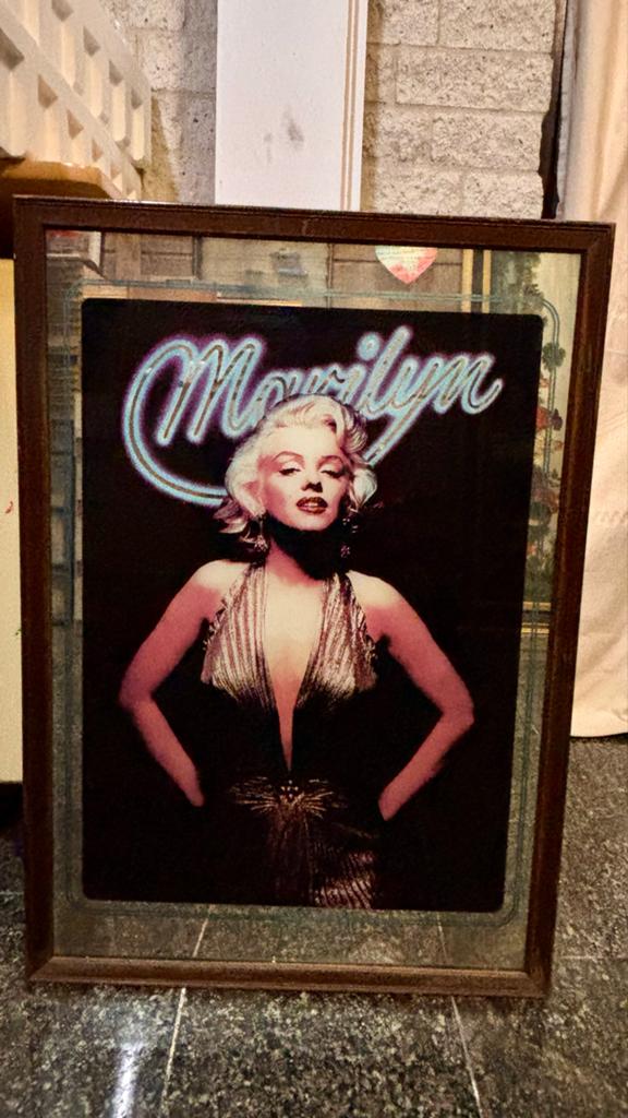 Marilyn Monroe spiegel-schilderij, Gebruikt, Overige typen, Ophalen of Verzenden, 75 cm of meer