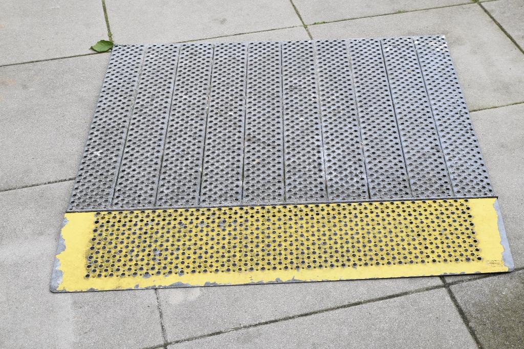 Oprijplaat, Diversen, Ophalen, Gebruikt