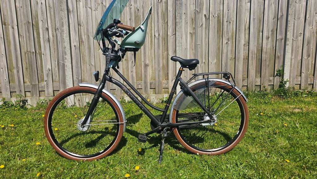 Cortina Roots Utility Bicycle mamafiets incl. kinderzitje, Fietsen en Brommers, Fietsen | Dames | Damesfietsen, Zo goed als nieuw