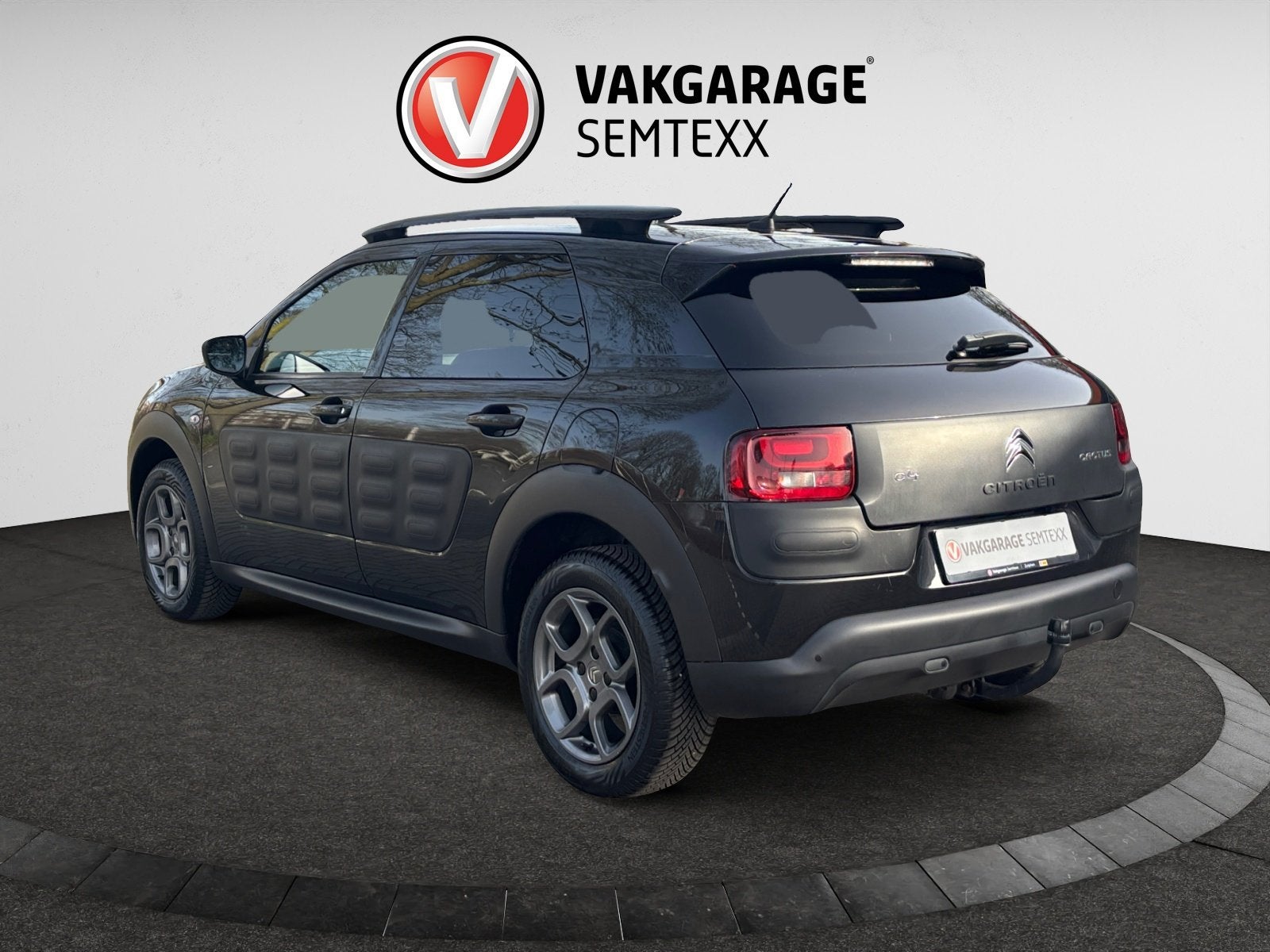 Citroen C4 Cactus 1.2 PureTech Shine | Org NL | 2de Eig | Cl, Voorwielaandrijving, Stof, Euro 6, 1199 cc