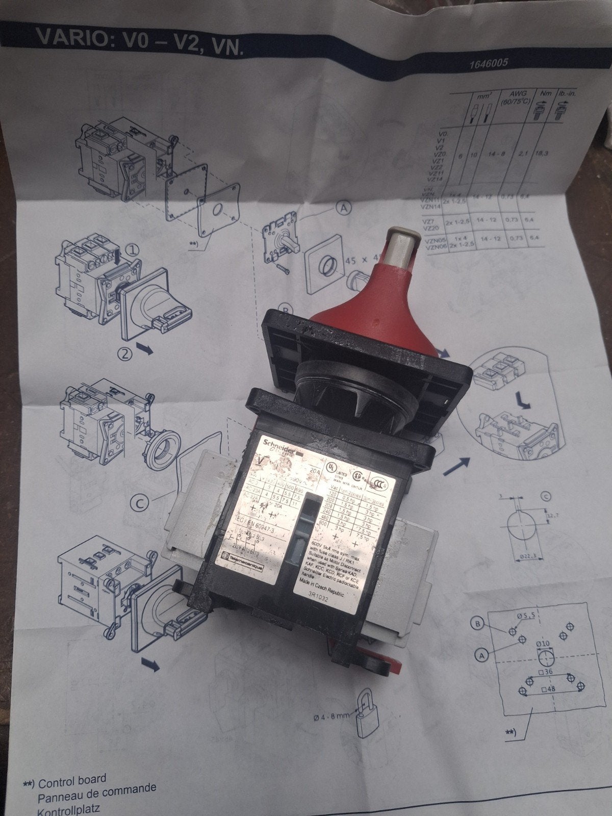Schneider Electric Vario V2 Hoofdschakelaar, Ophalen of Verzenden, Gebruikt, Schneider Electric, Schakelaar