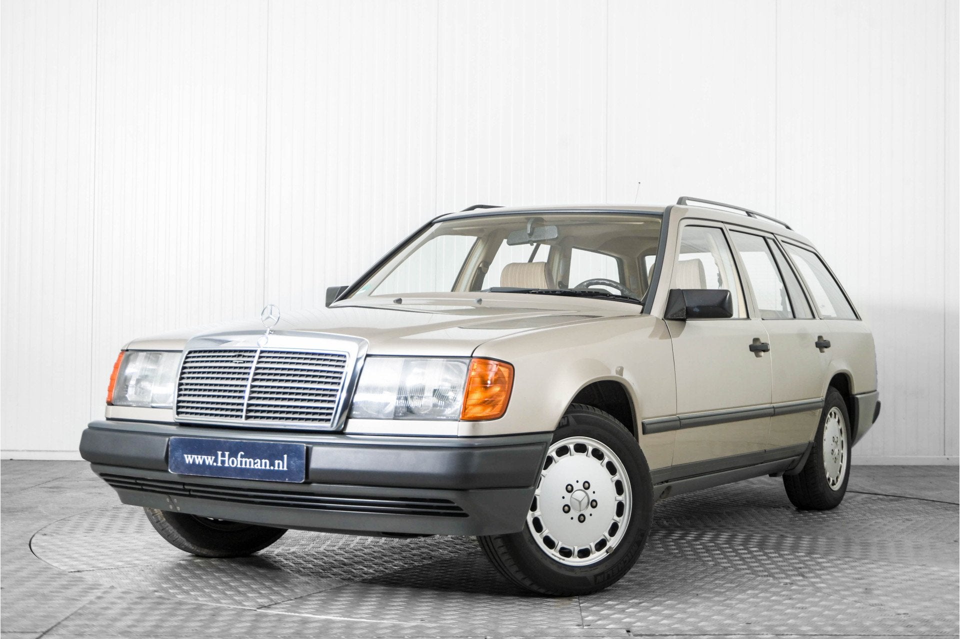 Mercedes-Benz 230TE Combi (bj 1987), Auto's, Gebruikt, Overige modellen, 4 cilinders, Open dak
