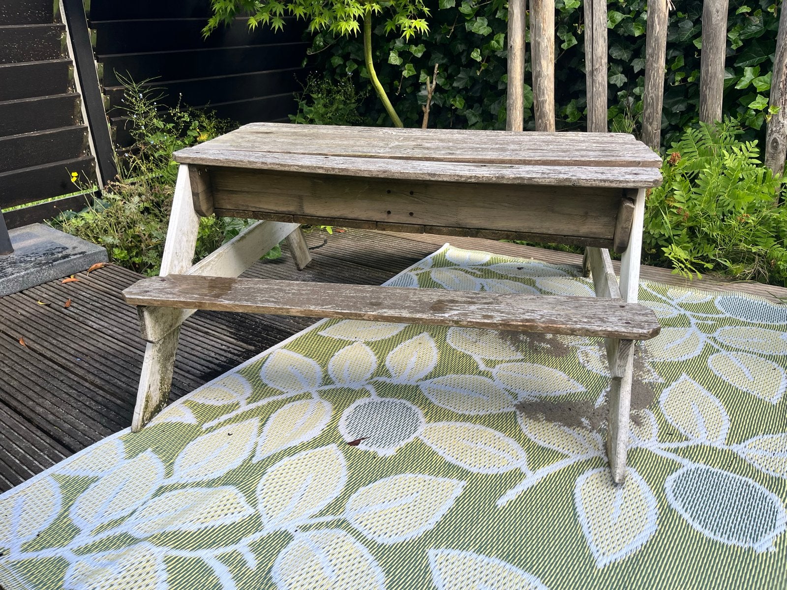 Kinder zandtafel picknicktafel met twee blauwe bakken, Ophalen, Gebruikt