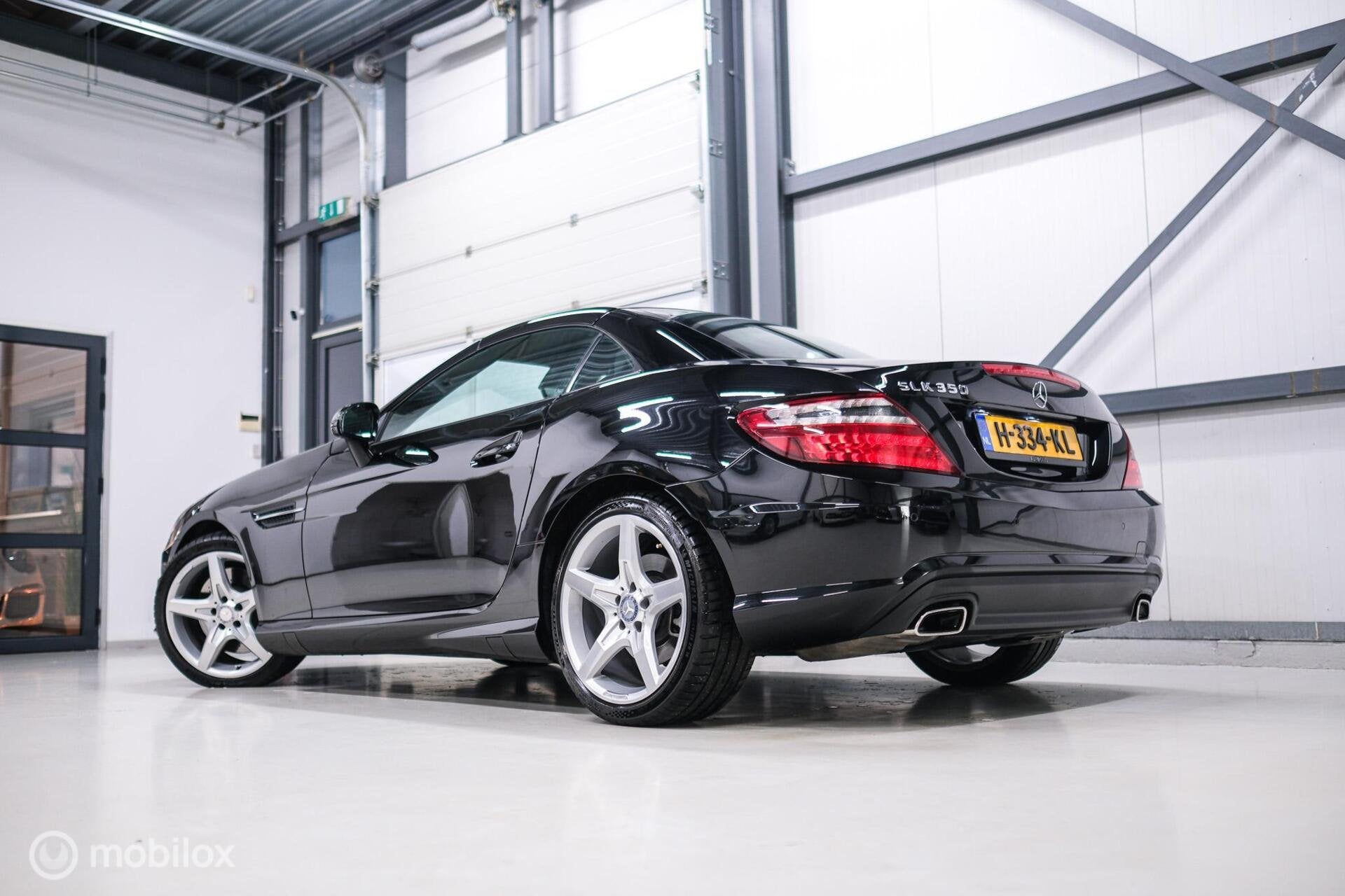 Mercedes SLK-klasse 350 AMG Line 306 PK | Panorama | Airscar, Automaat, Euro 5, Achterwielaandrijving, Zwart
