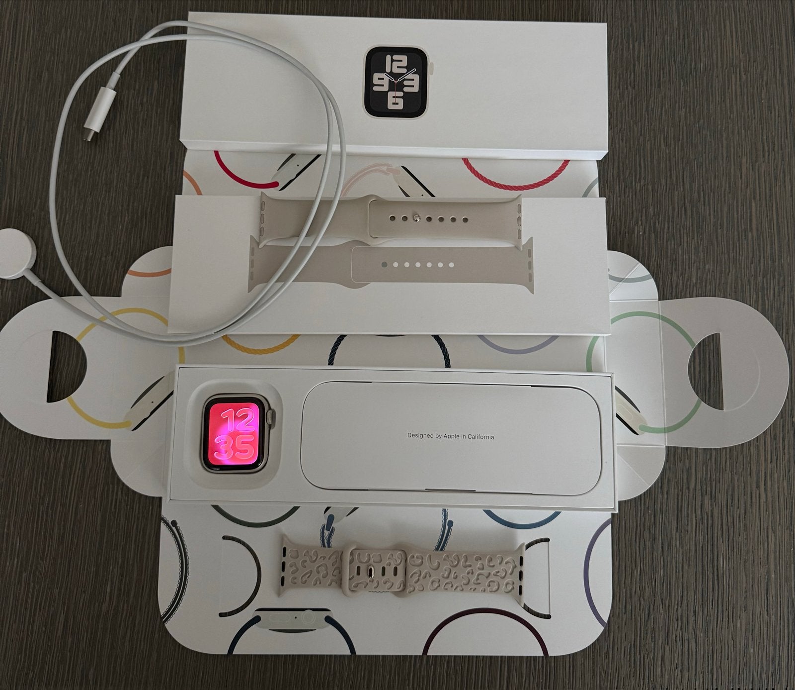 Apple Watch SE 2022 – 40 mm – Starlight – ZGAN, Afstand, Wit, IOS, Ophalen of Verzenden