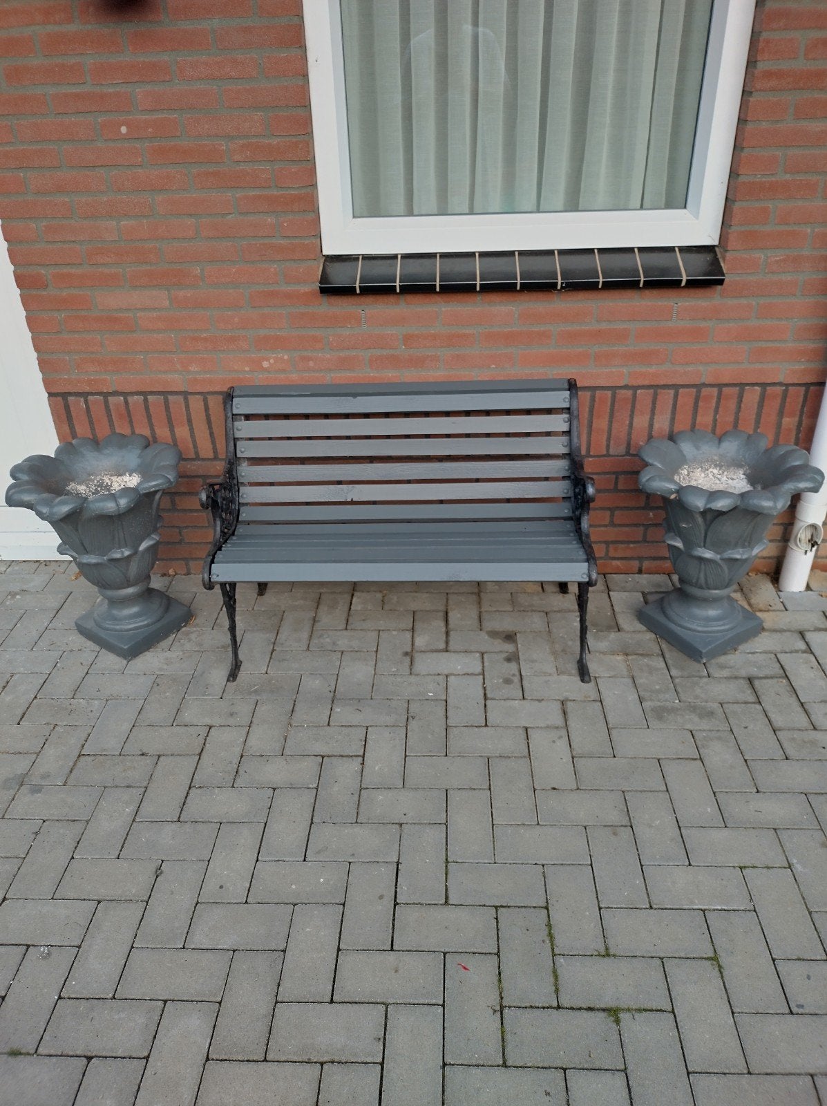 bloempotten beton, Ophalen, Gebruikt