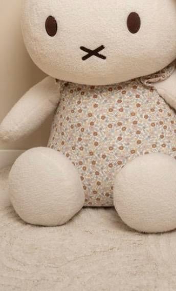 Grote Nijntje knuffel 1 meter - Zo goed als nieuw, Kinderen en Baby's, Speelgoed | Knuffels en Pluche, Konijn, Nijntje, Ophalen of Verzenden