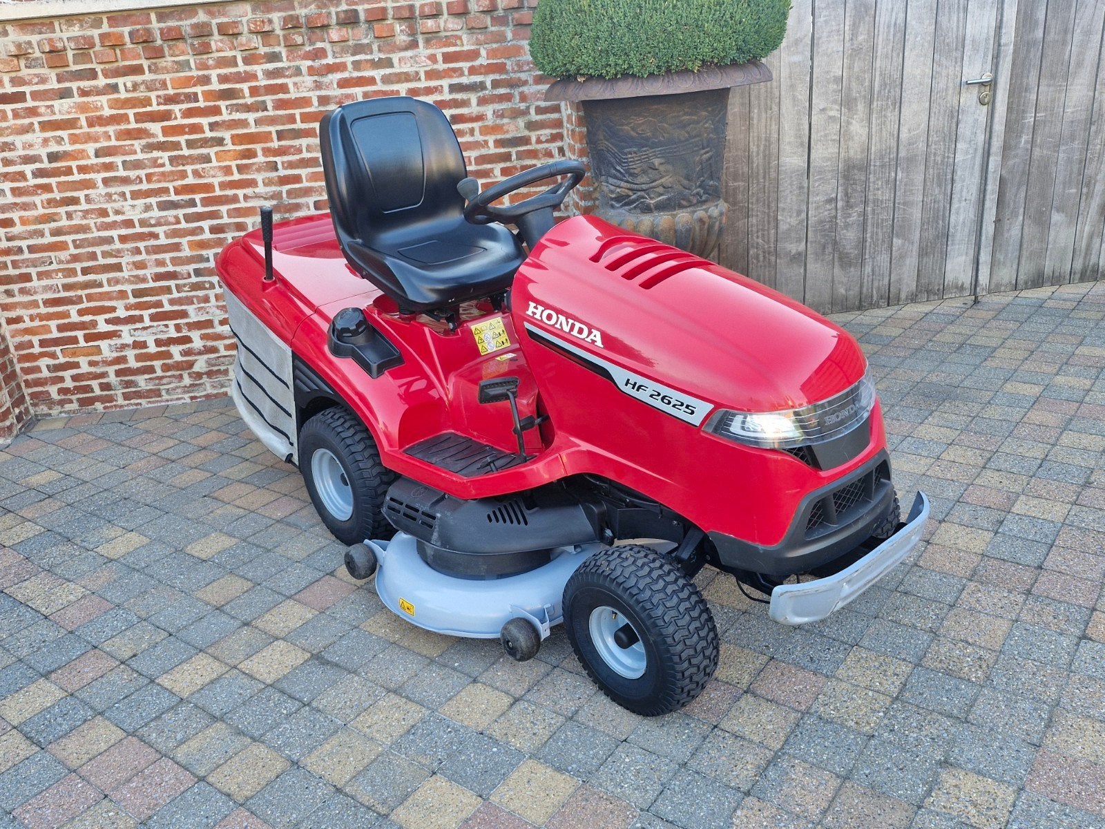 zitmaaier honda hf2625hme uit 2022 optiflow versamow 122 cm, Ophalen, Honda, Zo goed als nieuw, Elektrische starter