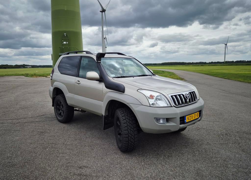 Toyota 2003 Grijs, Auto's, Automaat, 249 pk, Zwart, 2800 kg