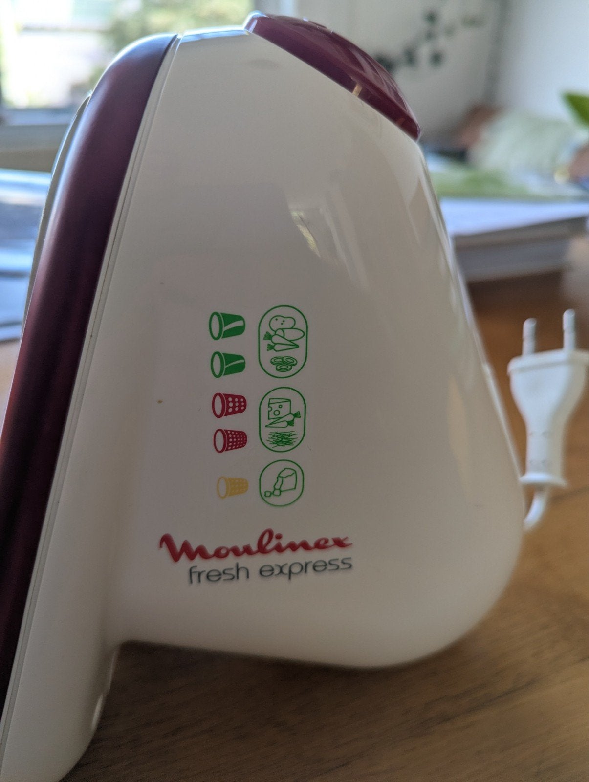 Moulinex Fresh Express DJ750 - Groentesnijder/Rasp, Gebruikt, Ophalen of Verzenden, Vaatwasserbestendig, Minder dan 1 liter