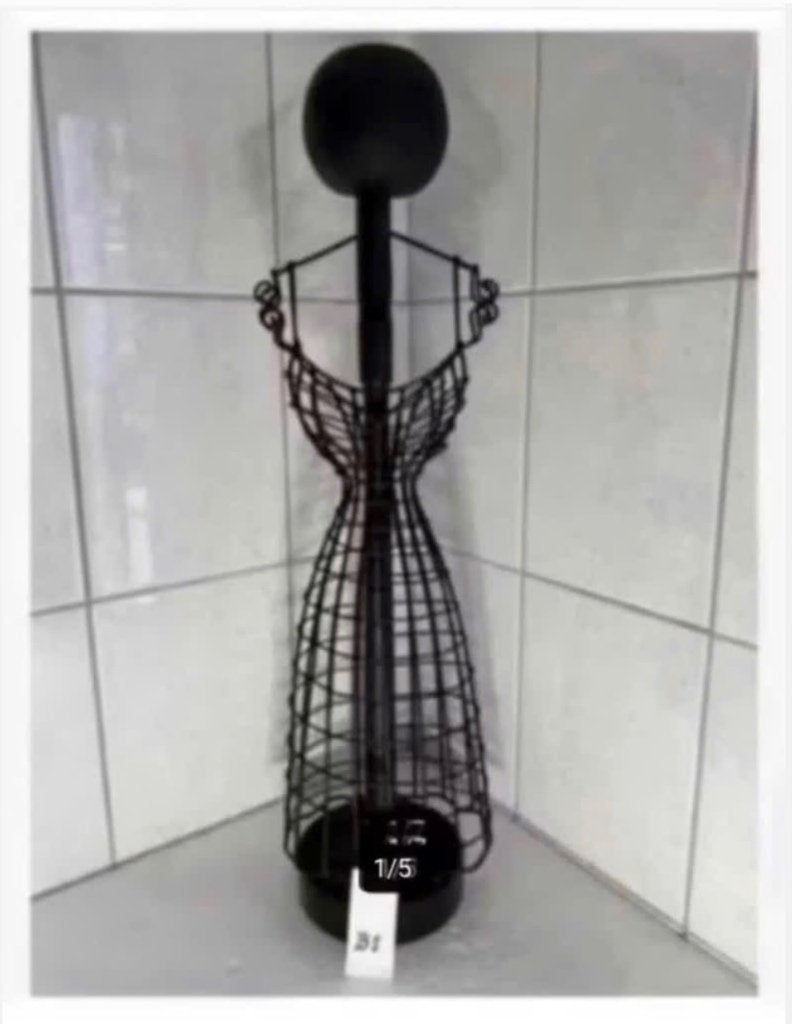 Bijz. hoedenstandaard hoed sieraden kraag strik pet, 53 cm, Ophalen of Verzenden