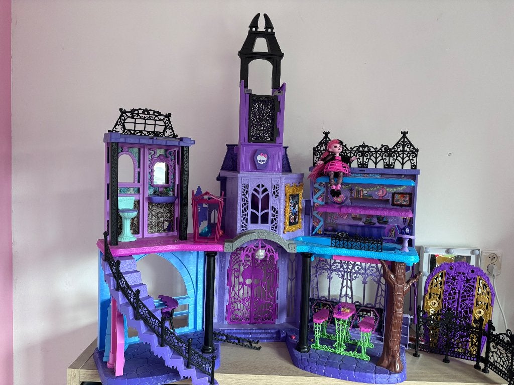 Speelgoed meisjes, Ophalen, Zo goed als nieuw, Barbie