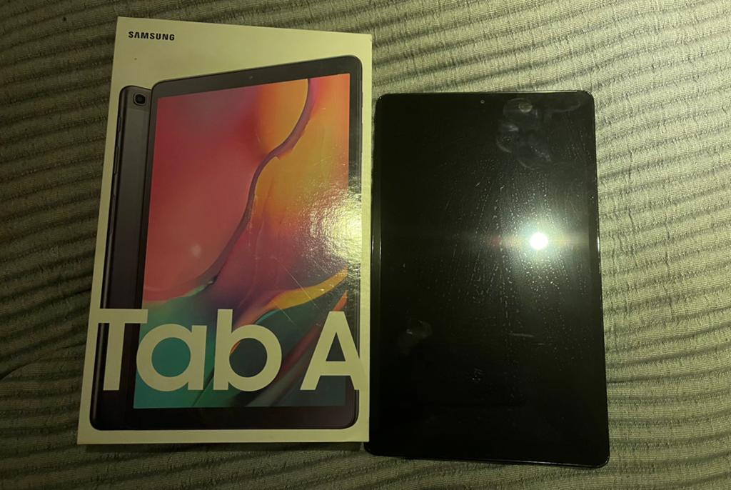 Samsung tab a SM-T510 met defect scherm, Zwart, Ophalen of Verzenden, Zonder simlock, Niet werkend