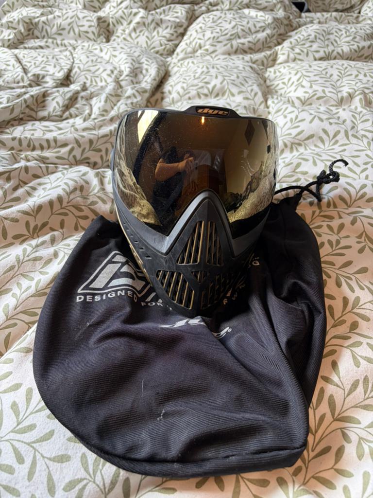 DYE i5 masker goud, Ophalen of Verzenden, Gebruikt