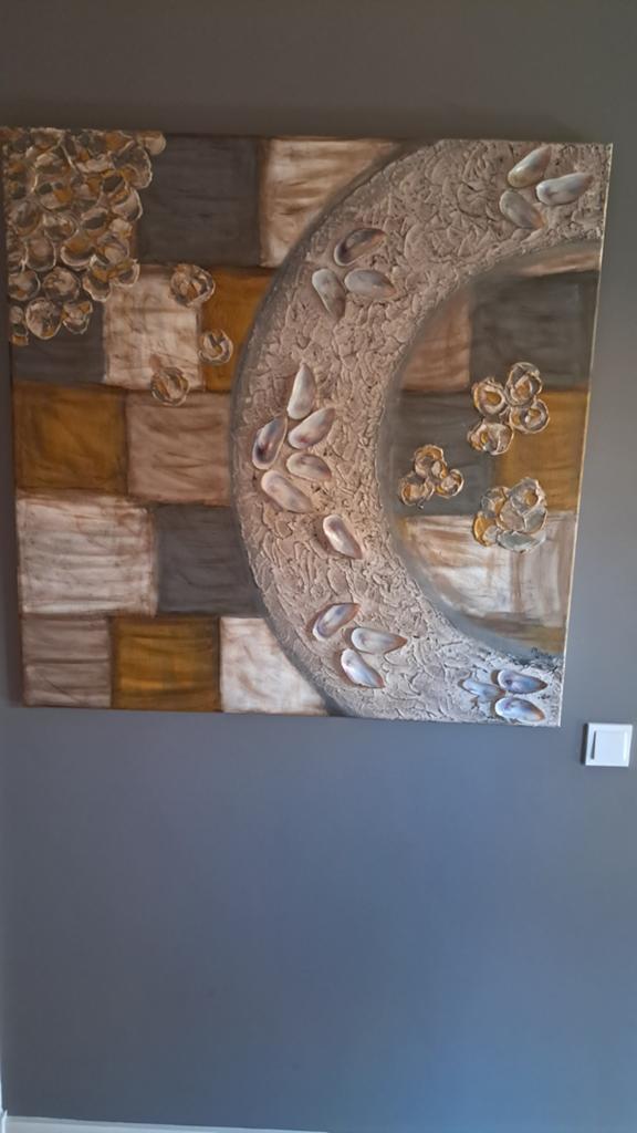 Abstract schilderij met 3D-elementen en schelpen, Ophalen of Verzenden