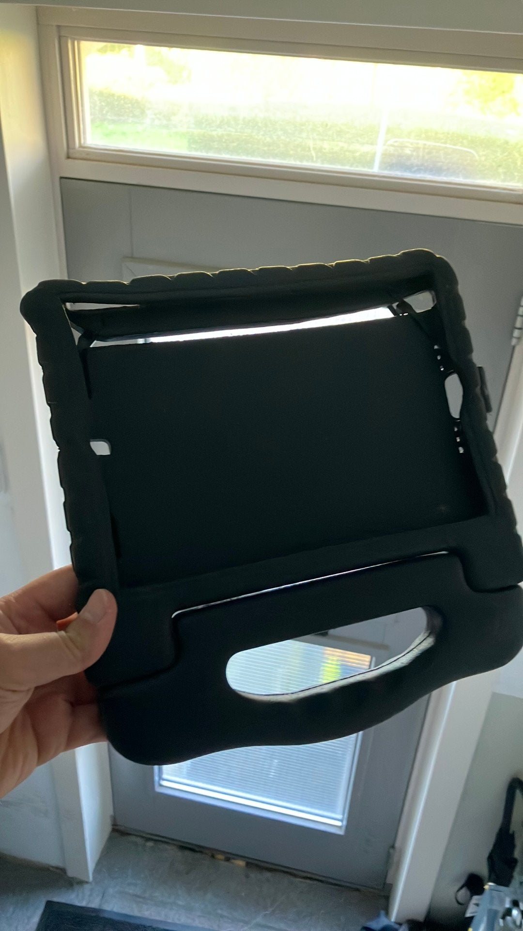 Ipad generatie 5 hoes alleen, Computers en Software, Ophalen, Zo goed als nieuw, 10 inch, Bescherming voor- en achterkant
