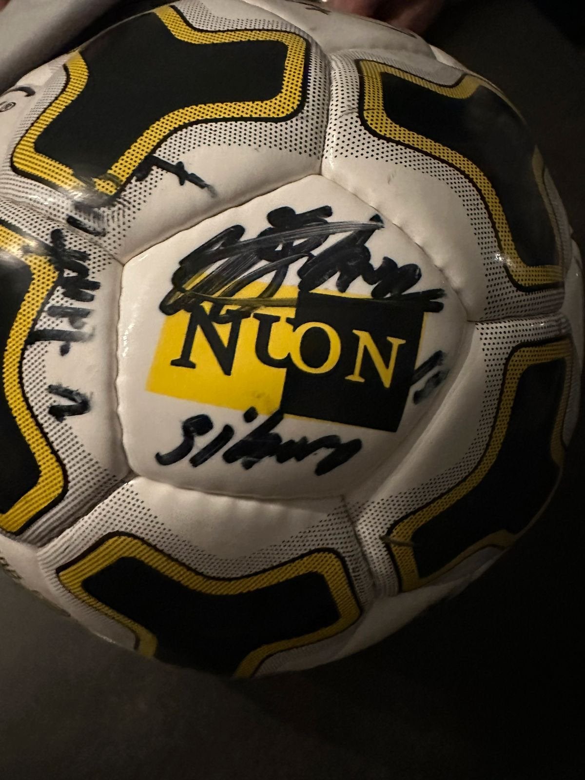 Vitesse voetbal met orginele handtekeningen, Ophalen, Nieuw, Vitesse, Overige typen