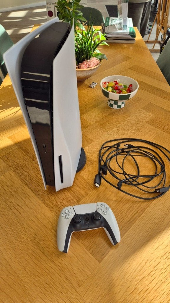 PlayStation 5 Disc Edition - 825GB - met controller, Ophalen of Verzenden, Zo goed als nieuw