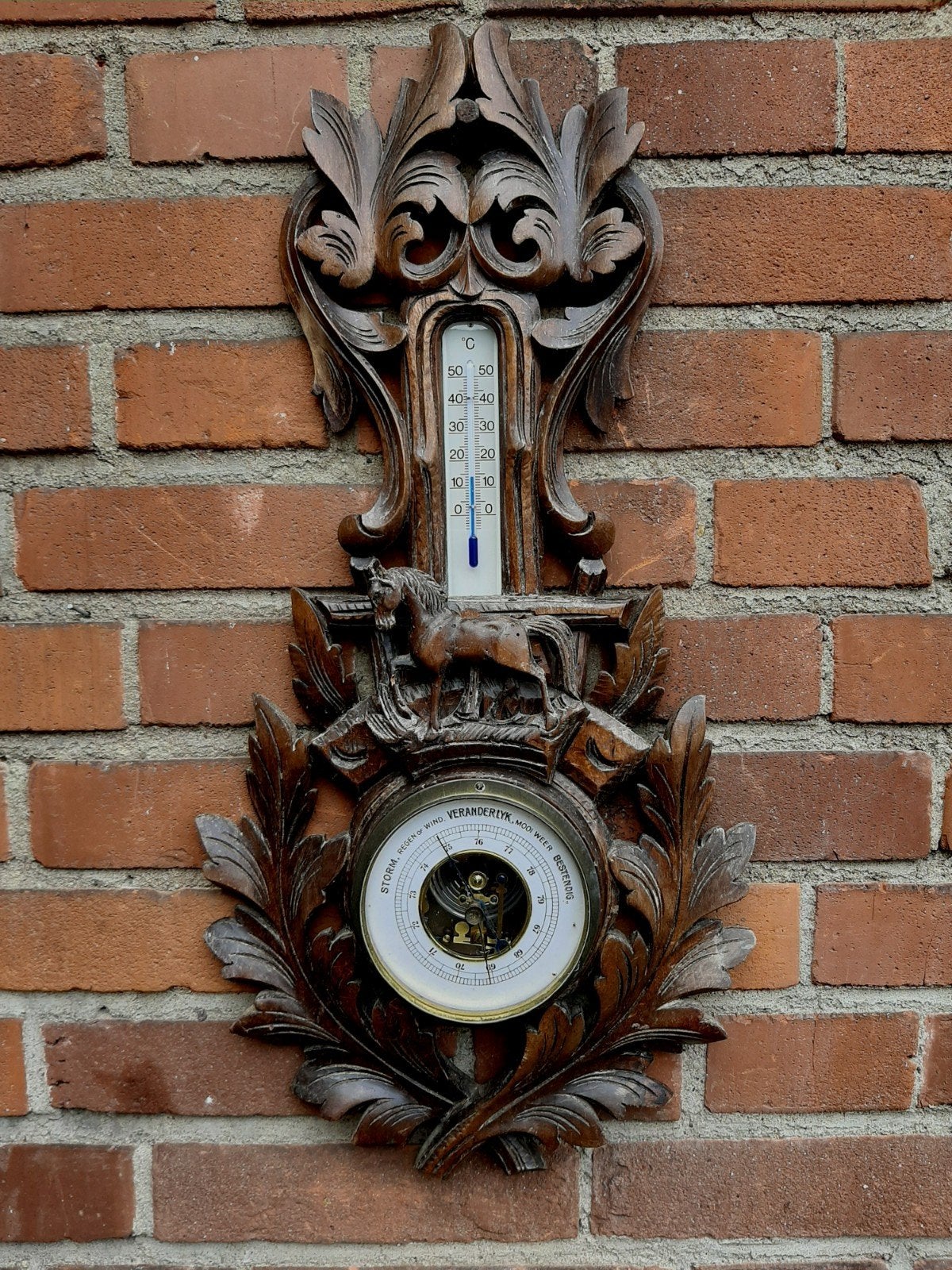 Antieke Barometer met Thermometer en Houten Snijwerk, Ophalen of Verzenden, Gebruikt, Barometer