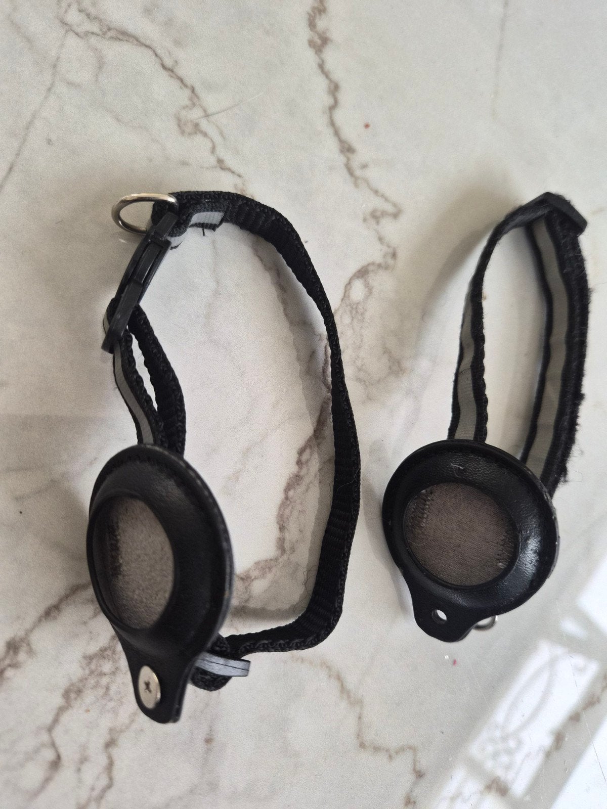 AirTag houder met reflecterende band - 2 stuks, Ophalen of Verzenden, Gebruikt, Overige typen, Apple