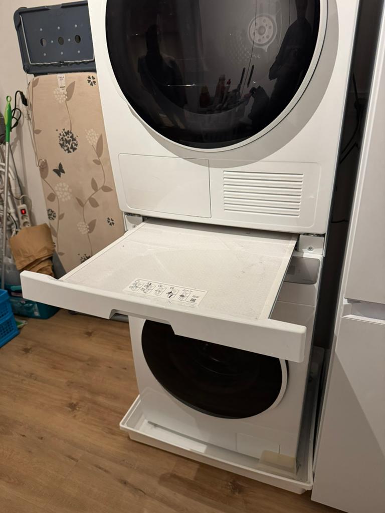 Stapelkit, uitschuiflade voor tussen wasmachine en droger., Ophalen, Zo goed als nieuw