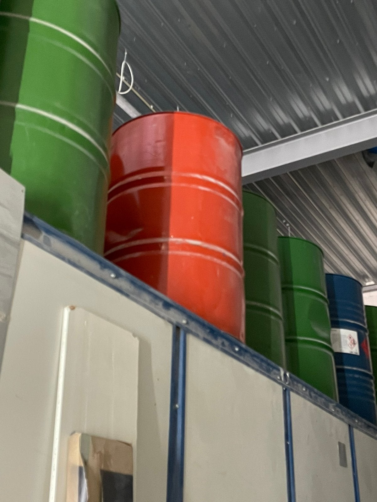 Gratis 200 li metalen ddrums 3 x, Ophalen, Gebruikt