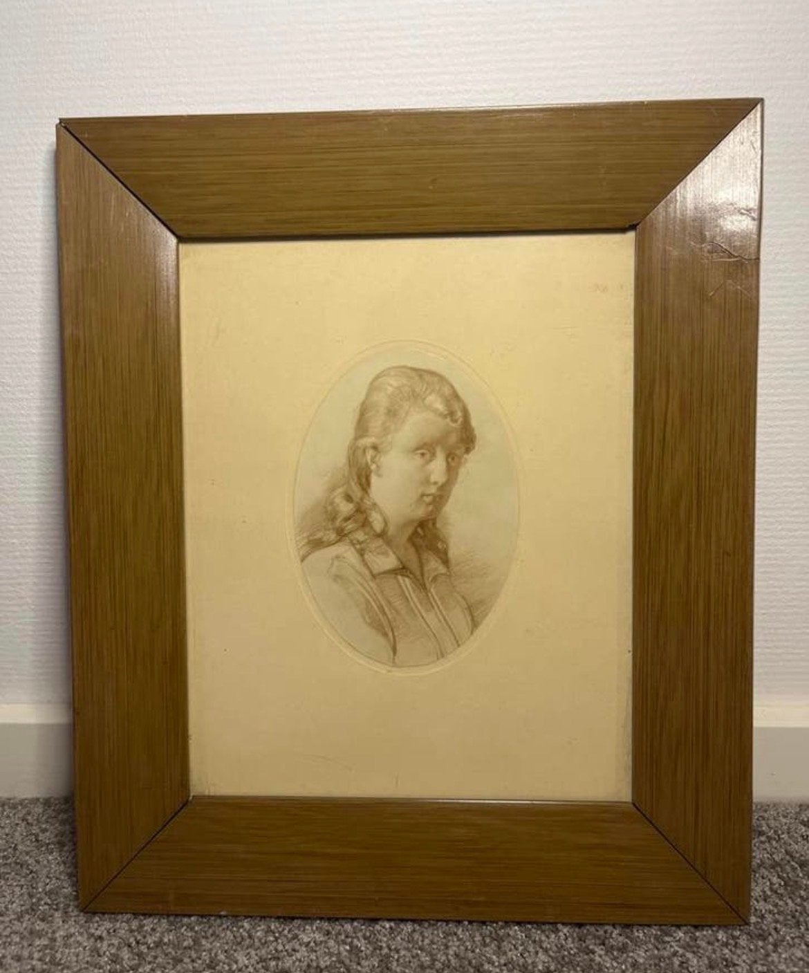Vintage Portret Jonge Vrouw in Ovale Uitsnede, Portret of Personen, Ophalen of Verzenden, Tekening, Papier