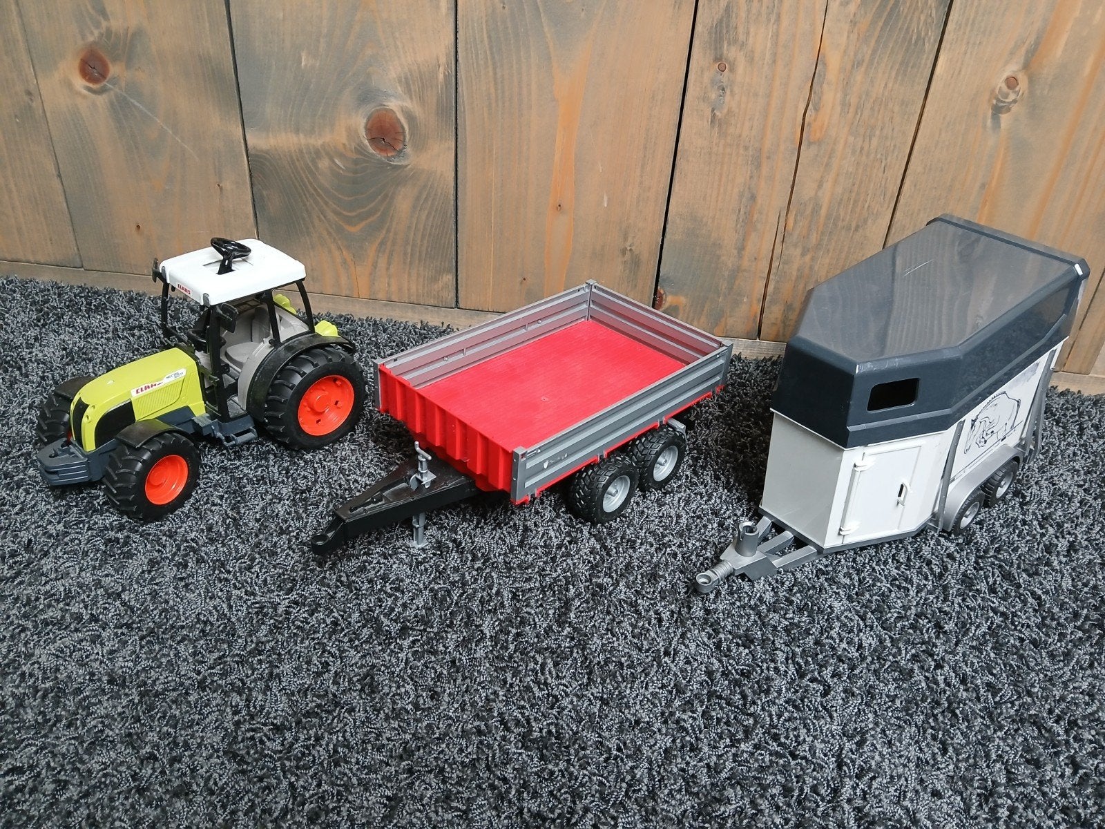 Bruder Claas tractor met kiepkar en paardentrailer, Ophalen of Verzenden, Zo goed als nieuw