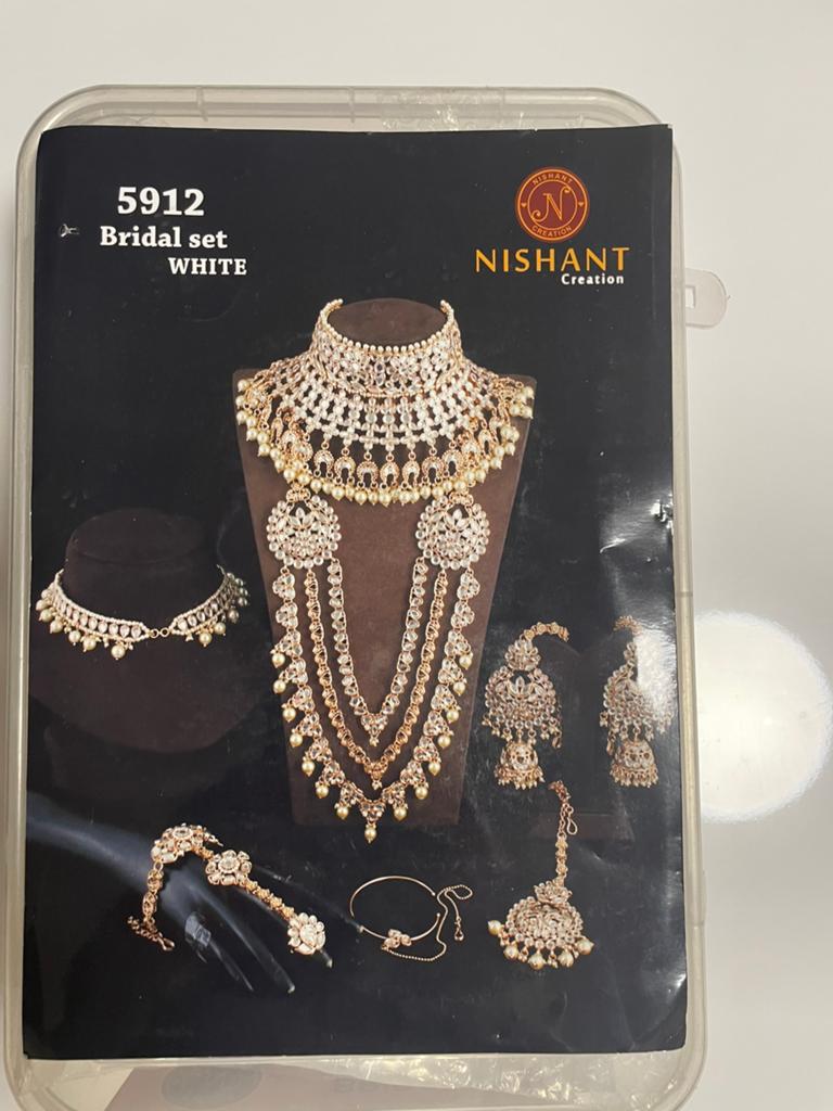 Mooie Bridal Set, Ophalen of Verzenden, Nieuw, Groen, Accessoires