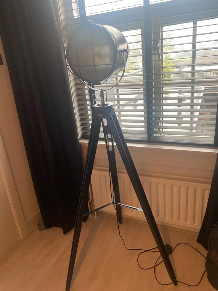 Industriële Vloerlamp Spotlight Zwart - Zo goed als nieuw, Ophalen, Zo goed als nieuw, Metaal, 150 tot 200 cm