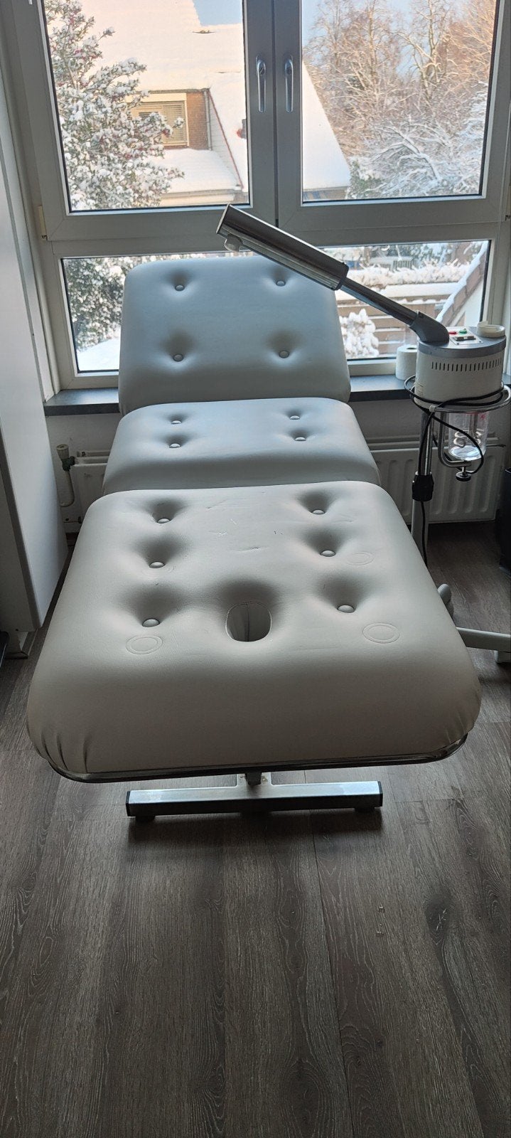 Schoonheidssalon behandelstoel en vapozone, Ophalen, Gebruikt