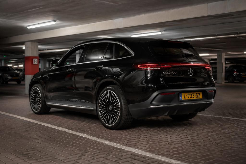 Mercedes-Benz EQC 400 4MATIC 408pk 2021 Zwart, Automaat, 660 min, 1800 kg, 80 kWh