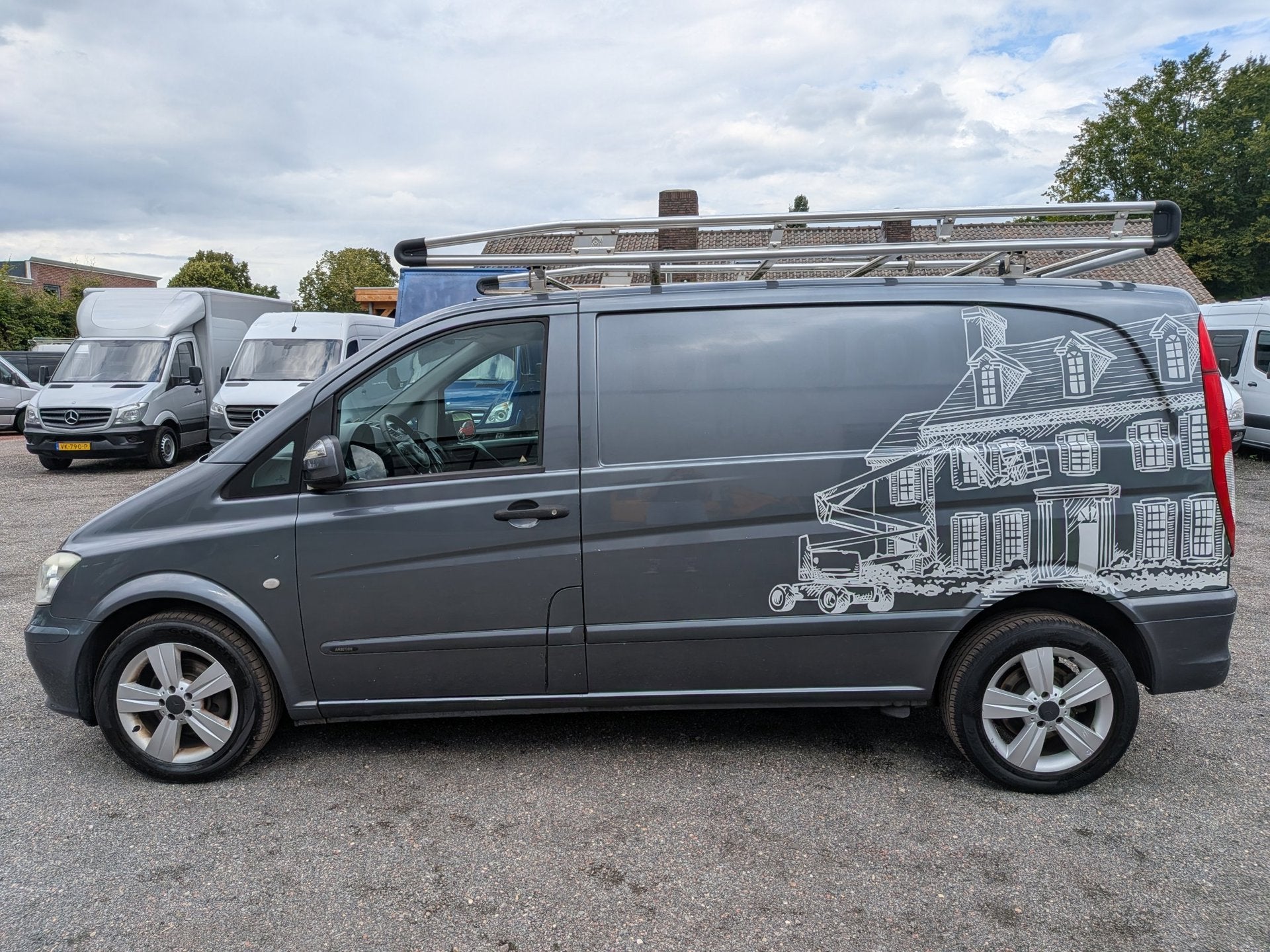 Mercedes-Benz Vito 113 CDI Lang Airco / Navi / Imperiaal, Auto's, Automaat, Euro 5, Gebruikt, 4 cilinders