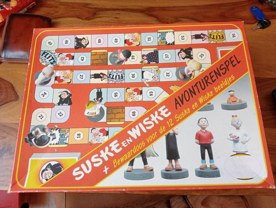 Suske en Wiske Avonturenspel + beeldjes, Vijf spelers of meer, Ophalen of Verzenden, Gebruikt, Standaard Uitgeverij