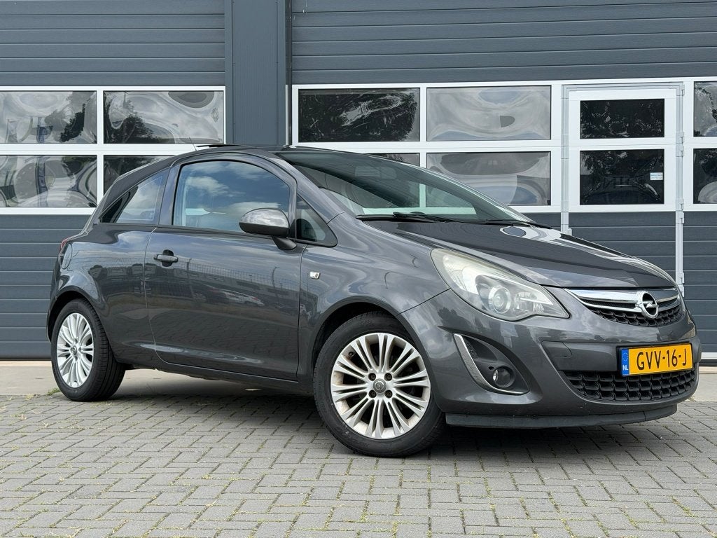 Opel Corsa FULL OPTIONS Panno 1.4-16V (bj 2011), Euro 5, Gebruikt, 1398 cc, 4 cilinders