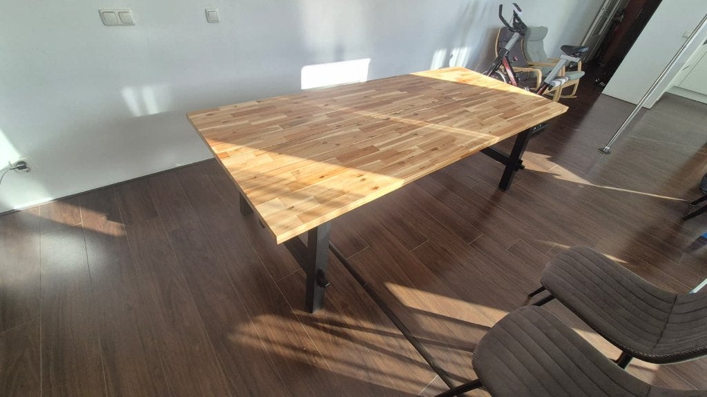 Ikea SKOGSTA eettafel, Ophalen, Gebruikt, 200 cm of meer, 50 tot 100 cm