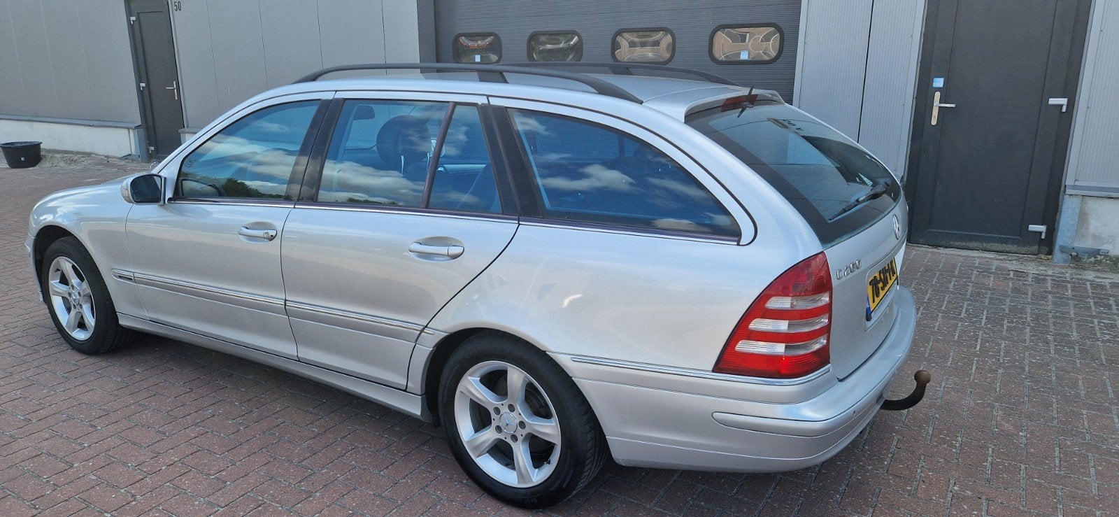 Mercedes-Benz C klasse Combi 2006 Grijs, Auto's, Metallic lak, 4 cilinders, Leder en Stof, 122 pk