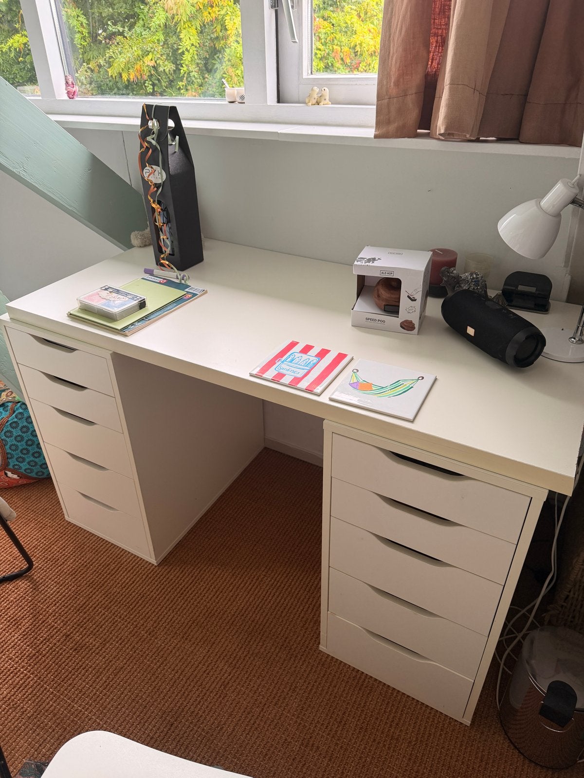 Wit IKEA bureau met ladeblokken - Ideaal voor thuiswerkplek, Huis en Inrichting, Bureaus, Ophalen, Gebruikt, Met lades, Spaanplaat of MDF