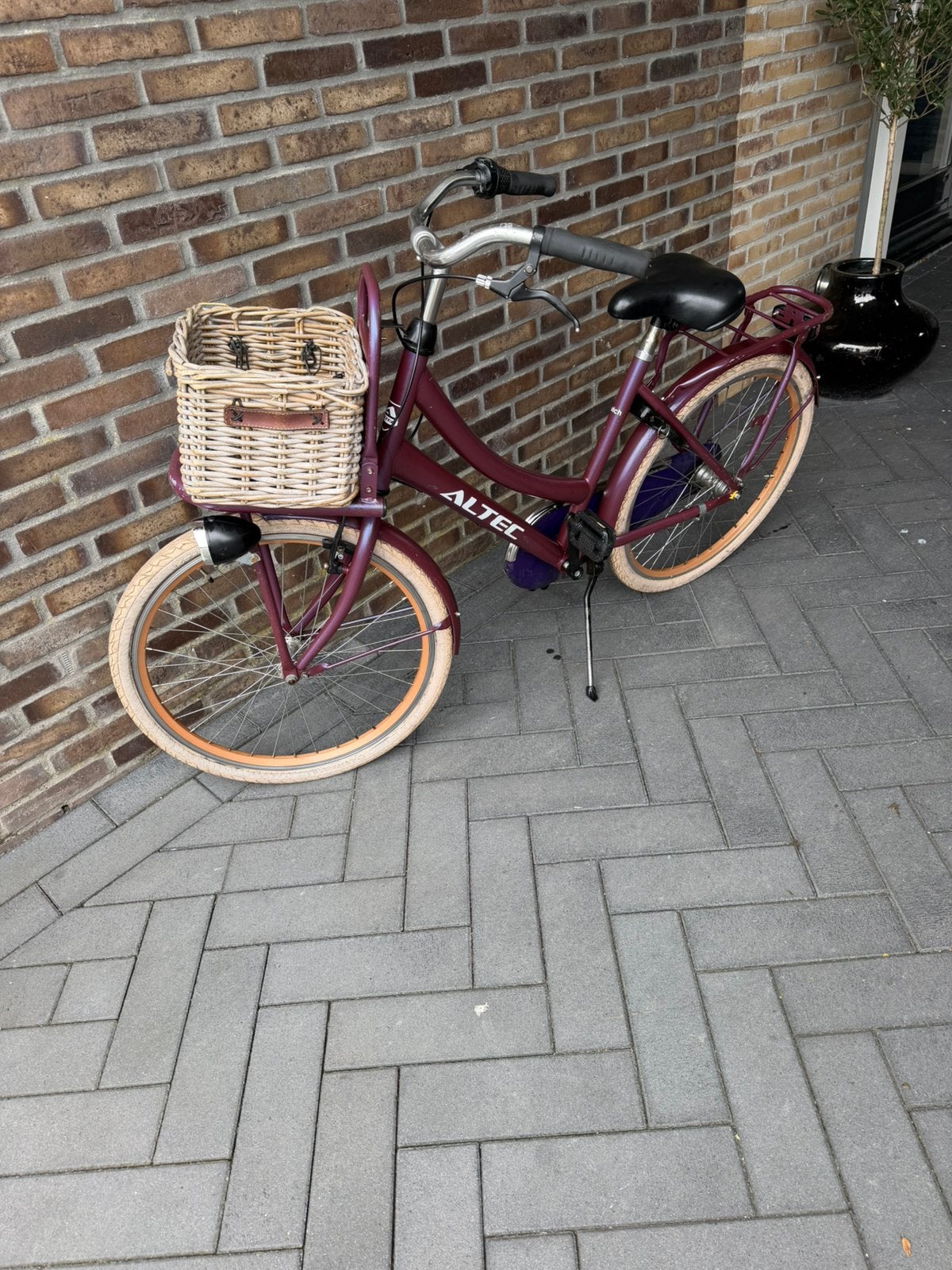 Altec 24 inch meisjes fiets, Ophalen of Verzenden, Gebruikt, 24 inch, Versnellingen