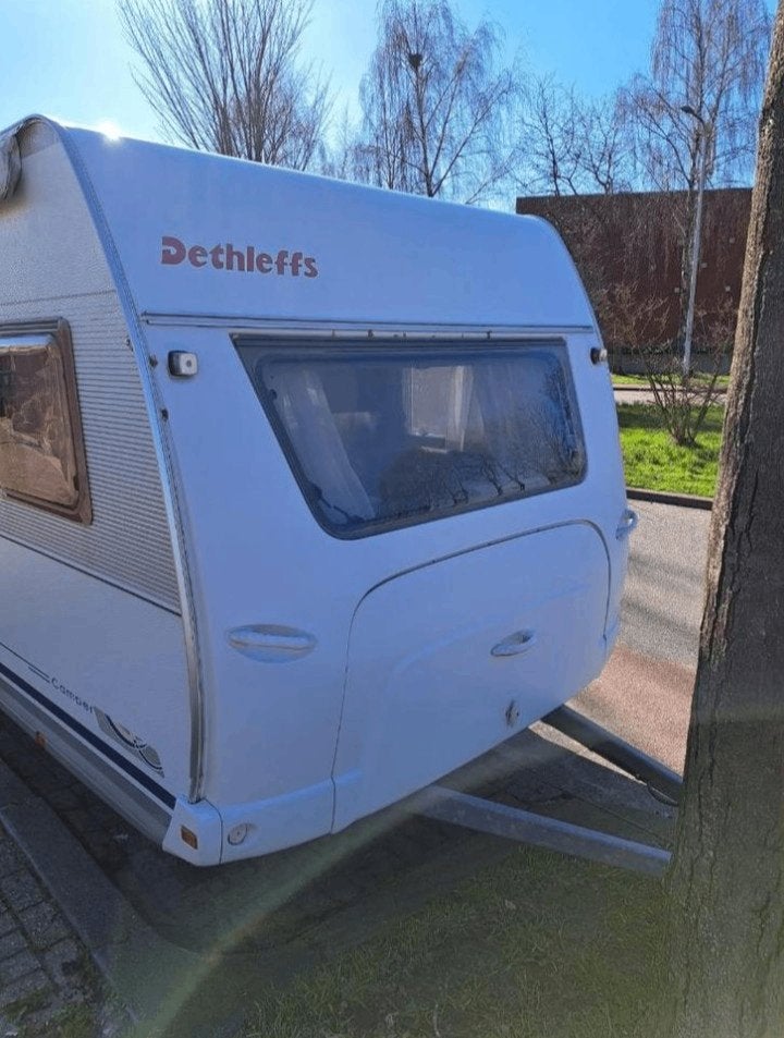 Dethleffs 510 DB 2002 met Airco, mover, douch/wc gescheiden, Rondzit, Vast bed, Luifel, Particulier