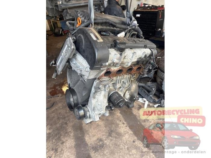 Motor van een Seat Ibiza, Ophalen, Gebruikt, -, -
