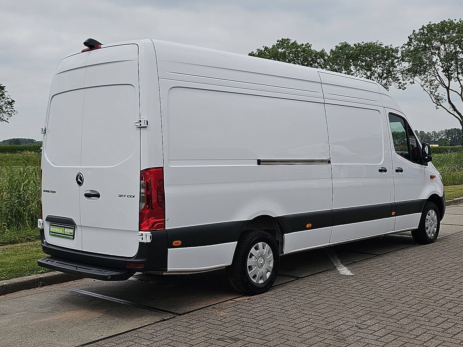 MERCEDES-BENZ SPRINTER 317 l3h2 led automaat, Automaat, Stoelverwarming, Achterwielaandrijving, Gebruikt