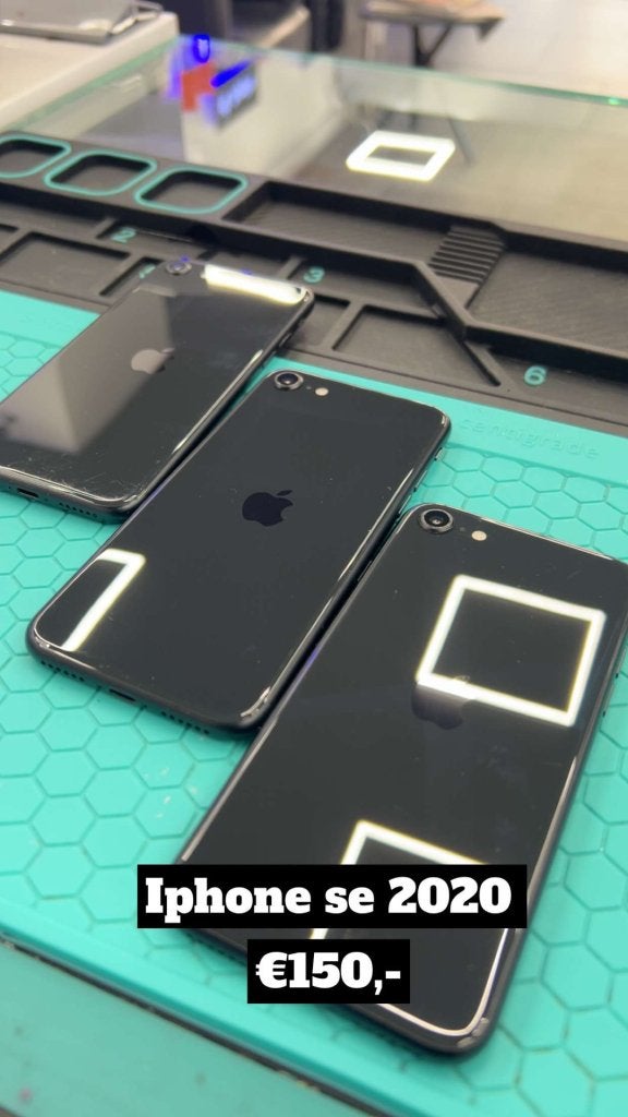 APPLE IPHONE SE 2020 64GB BLACK, Niet ingevuld, Niet ingevuld, Ophalen of Verzenden, Zo goed als nieuw