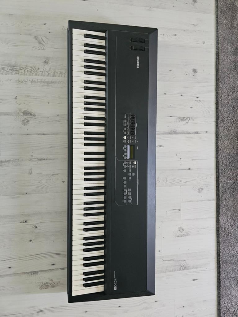 Yamaha KX8 USB Keyboard Studio - 88 toetsen MIDI-controller, Ophalen, Gebruikt, 88 toetsen, Yamaha