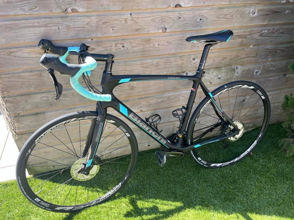 Bianchi Intenso 57 cm racefiets - Shimano 105 disc, Fietsen en Brommers, Fietsen | Racefietsen, 28 inch, Gebruikt, Carbon, Heren
