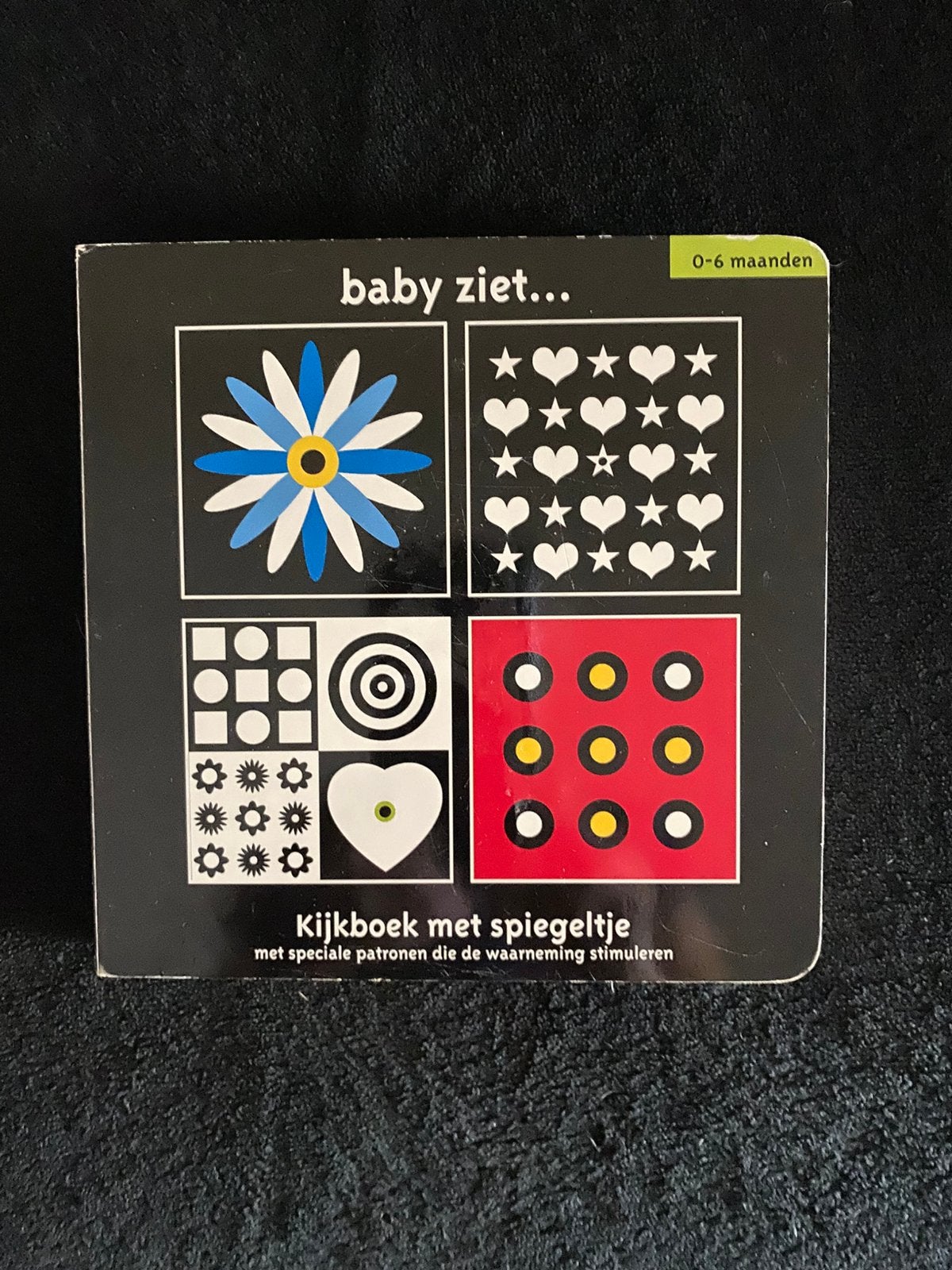 Baby ziet... - kijkboek met spiegeltje 0-6 maanden, Ophalen of Verzenden, Zo goed als nieuw, 0 tot 6 maanden