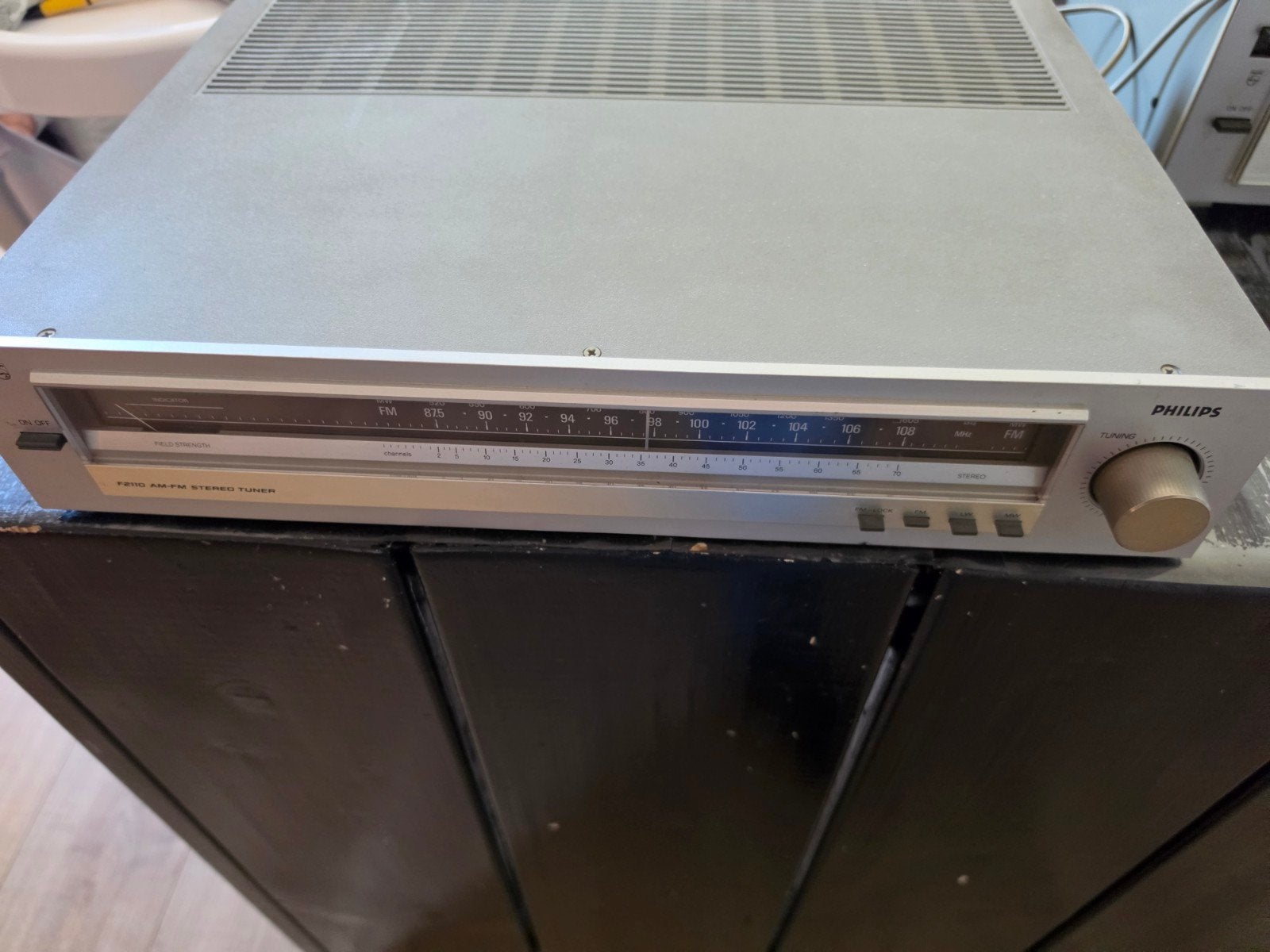 Philips F2110 AM-FM Stereo Tuner - Vintage Radio, Ophalen of Verzenden, Gebruikt, Analoog