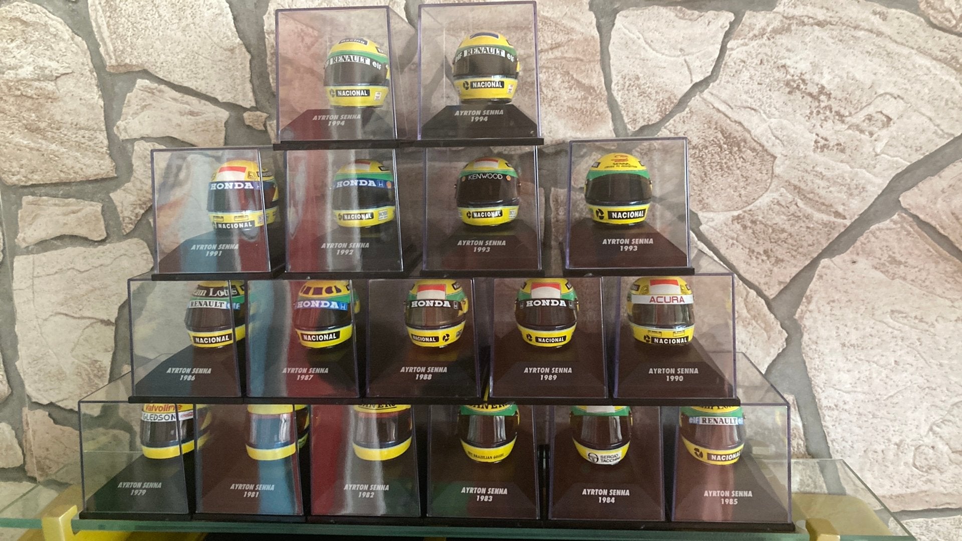14 x Ayrton Senna minichamps helm 1:8, Verzamelen, Ophalen of Verzenden, Zo goed als nieuw