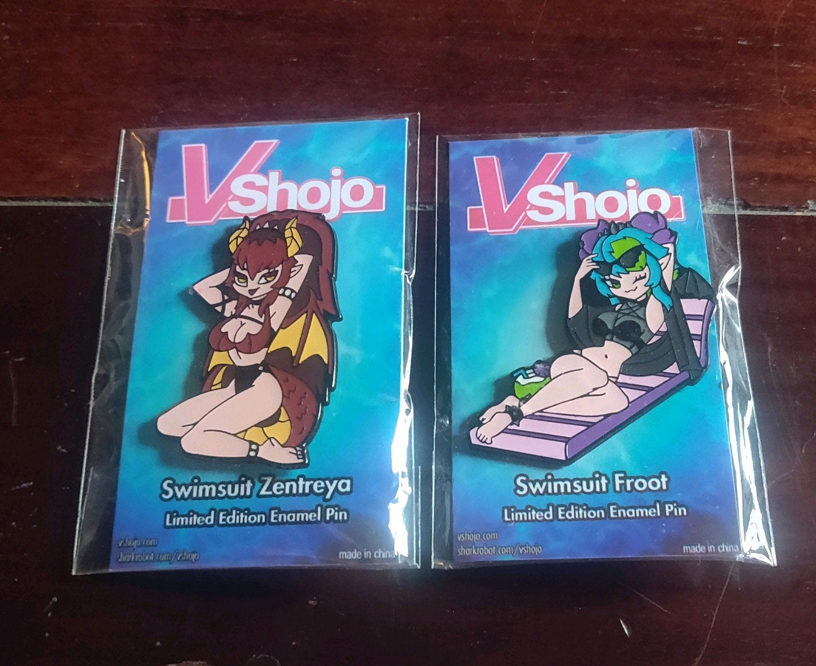 Vshojo Vtuber Zentreya en Froot pin set, Verzamelen, Speldjes, Pins en Buttons, Ophalen of Verzenden, Nieuw